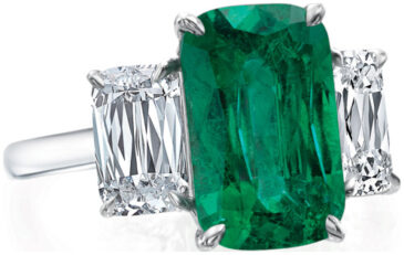 ASHOKA Emerald Trilogy Ring R6446