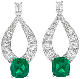 Ashoka and cushion emerald earrings e3457 v2