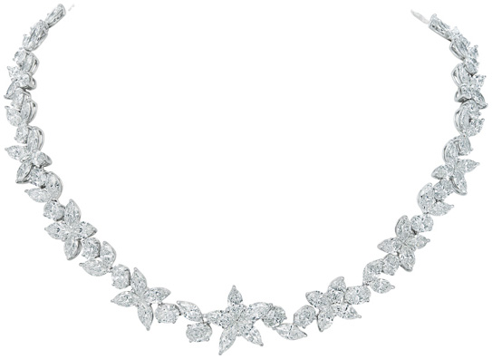 Fancy Shape Florent Wreath Necklace N1149