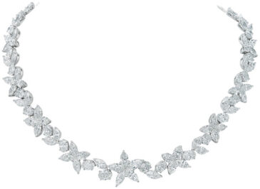 Fancy Shape Florent Wreath Necklace N1149