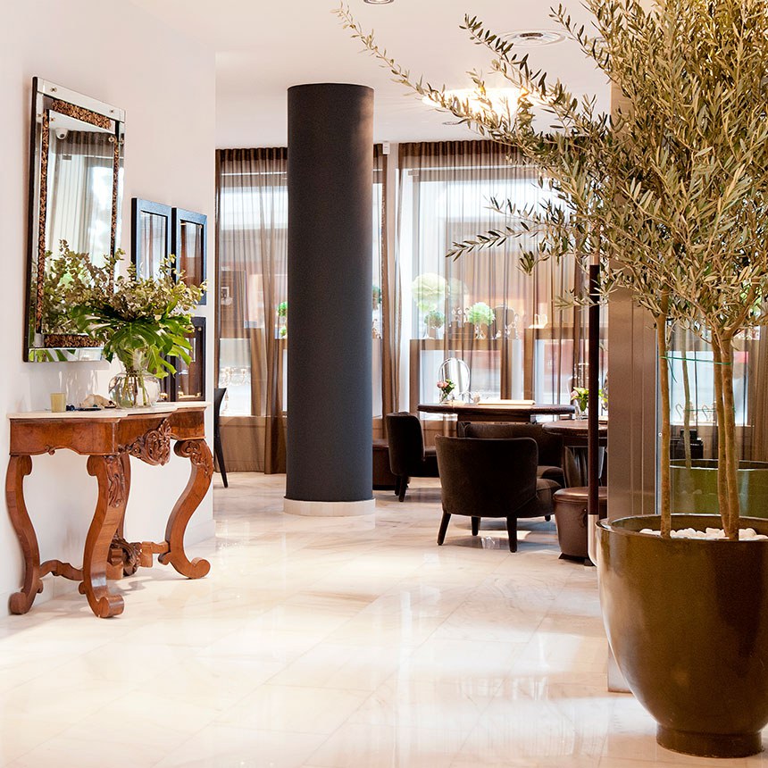 Find venetia vildiridis